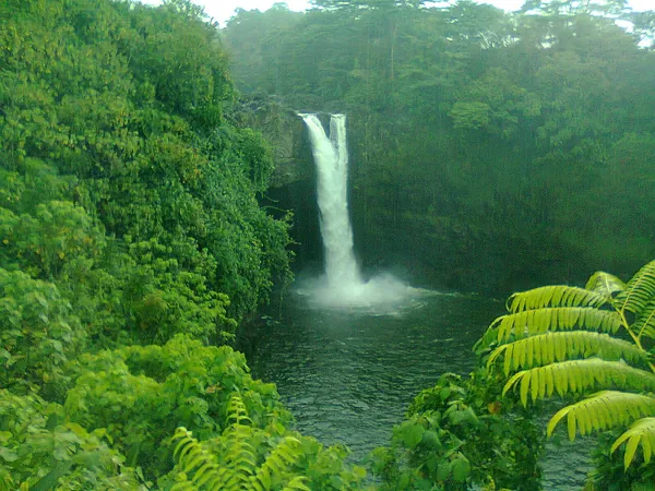 Rainbow Falls in tropical forest near Hilo, Hawaii
